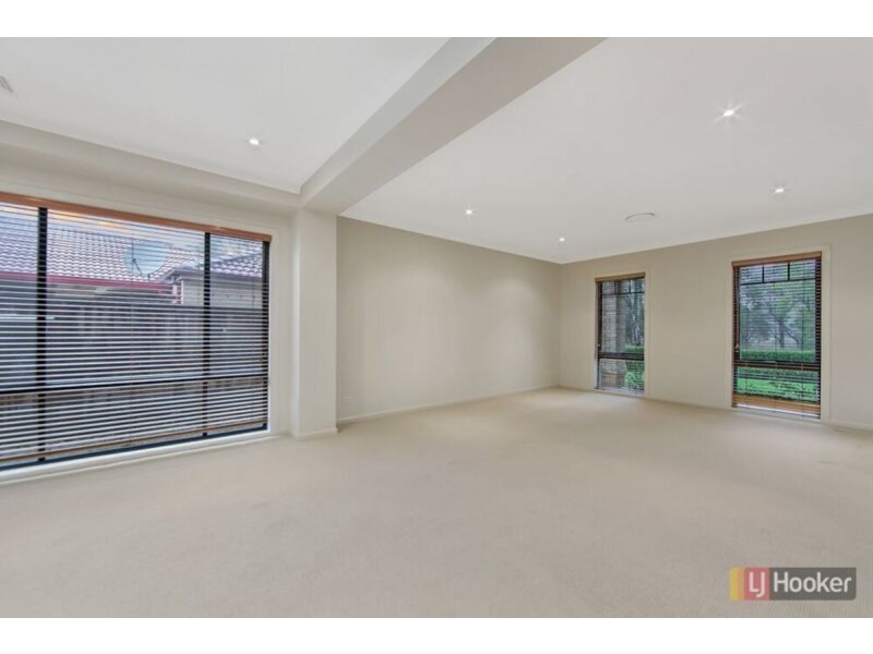39 Sanctuary Drive, Beaumont Hills NSW 2155