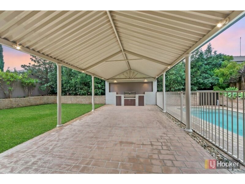 39 Sanctuary Drive, Beaumont Hills NSW 2155