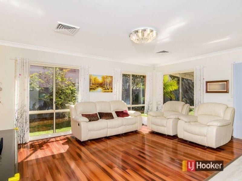 32 Botanical Drive, Kellyville NSW 2155