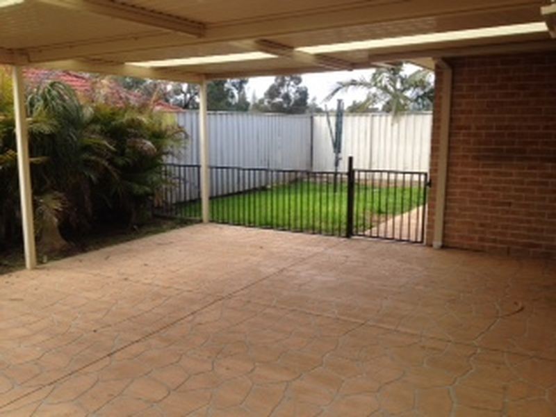 5 Salford Street, Stanhope Gardens NSW 2768