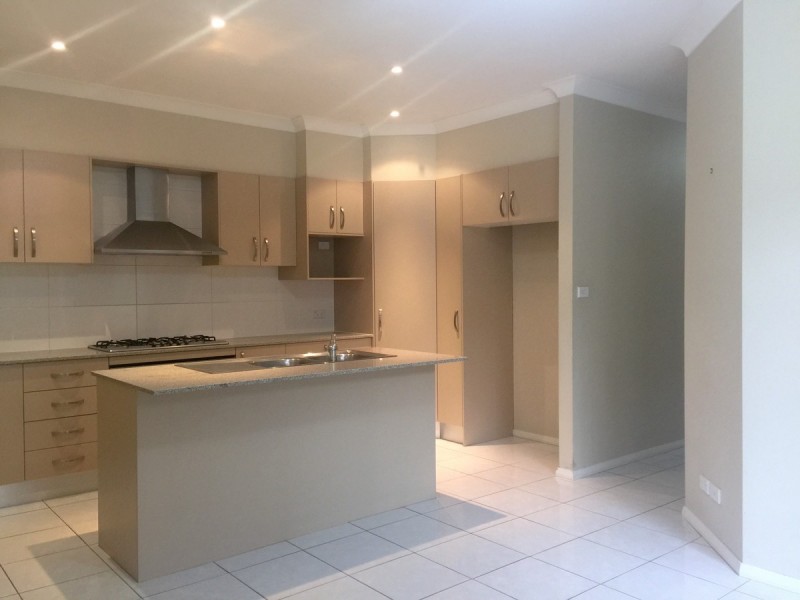 65 Pebble Crescent, The Ponds NSW 2769