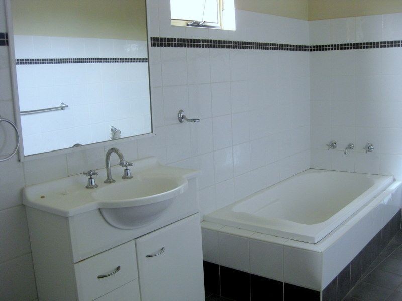 8/14 Fourth Avenue, Blacktown NSW 2148