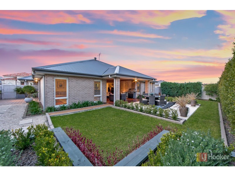 16 Balmoral Road, Kellyville NSW 2155