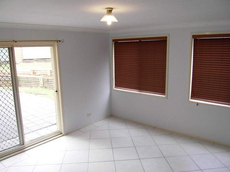 27 Meldon Place, Stanhope Gardens NSW 2768