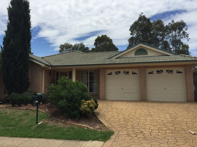 24 Roxburgh Cres, Stanhope Gardens NSW 2768
