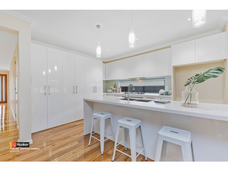 6 Welford Circuit, Kellyville NSW 2155