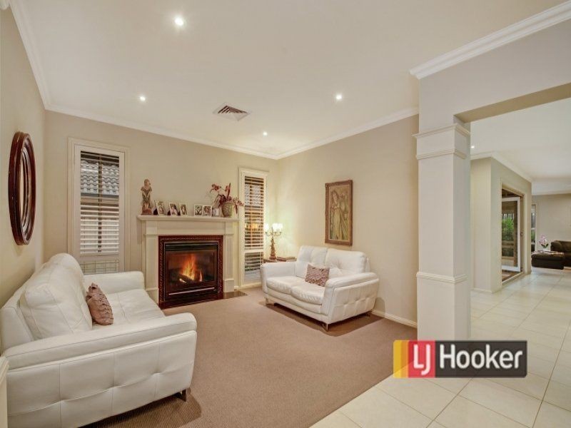 11 Elmstree Road, Stanhope Gardens NSW 2768