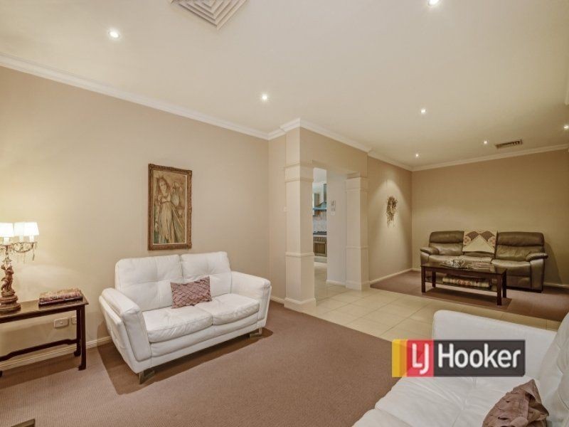 11 Elmstree Road, Stanhope Gardens NSW 2768
