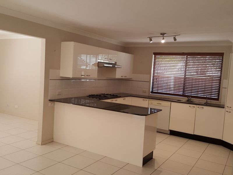 120 Perfection Ave, Stanhope Gardens NSW 2768