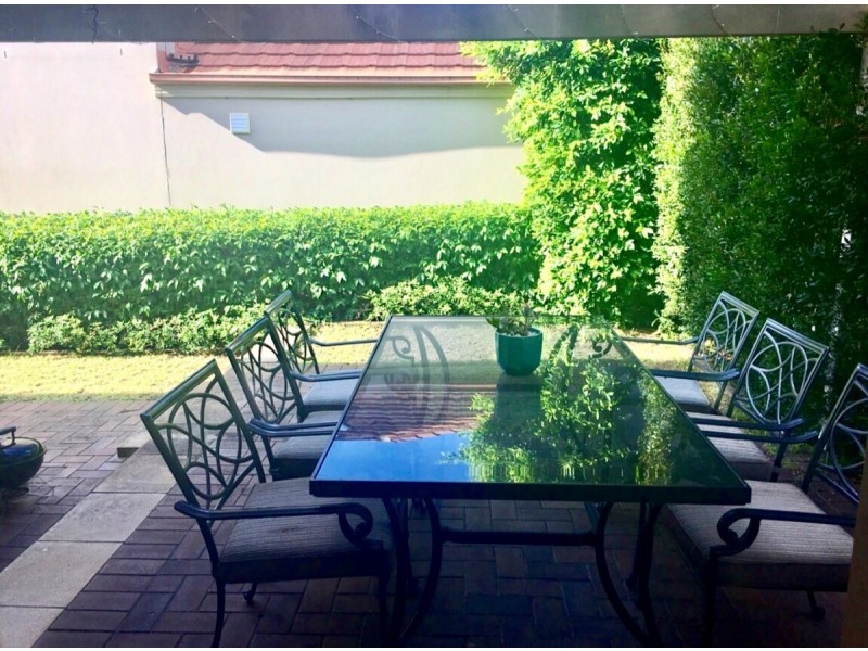 68 Linden Way, Bella Vista NSW 2153