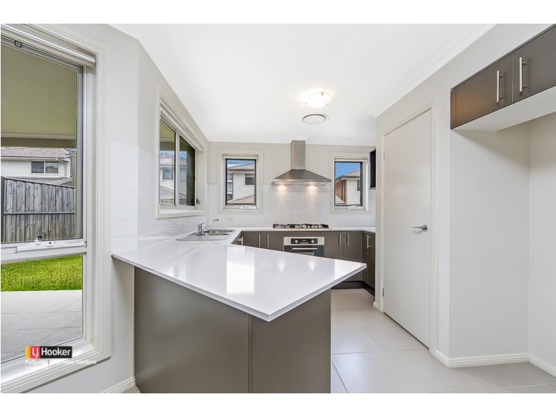 28 Putters Lane, Kellyville NSW 2155