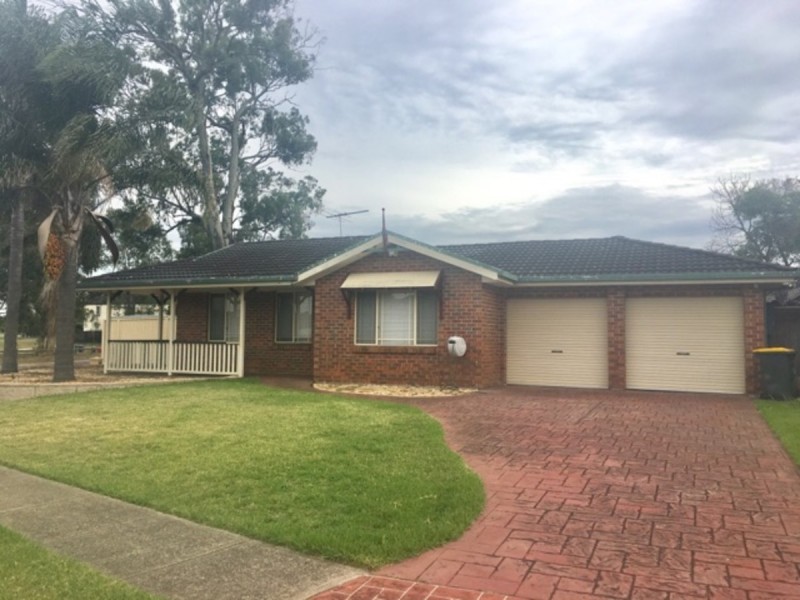 72 Amsterdam Street, Oakhurst NSW 2761