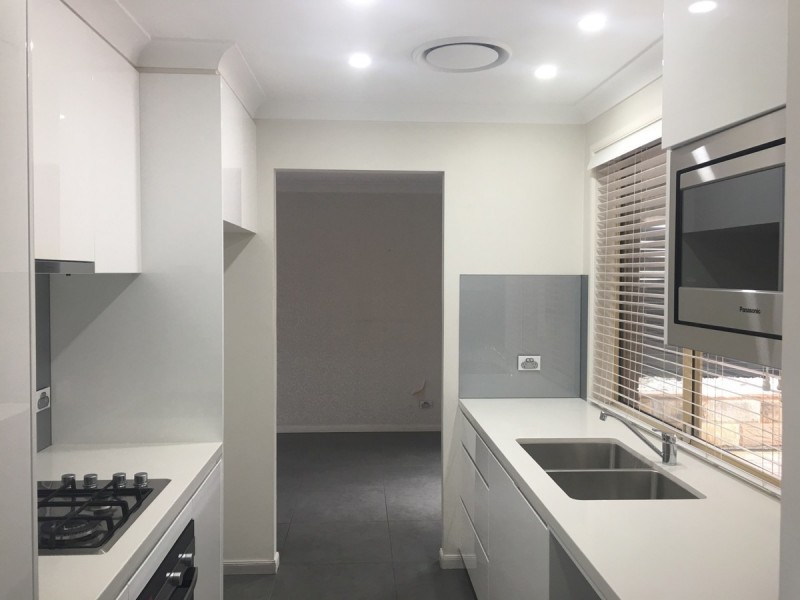 72 Amsterdam Street, Oakhurst NSW 2761