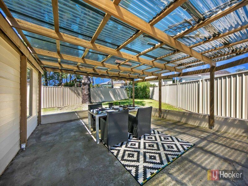 9 Mountview Ave, Doonside NSW 2767