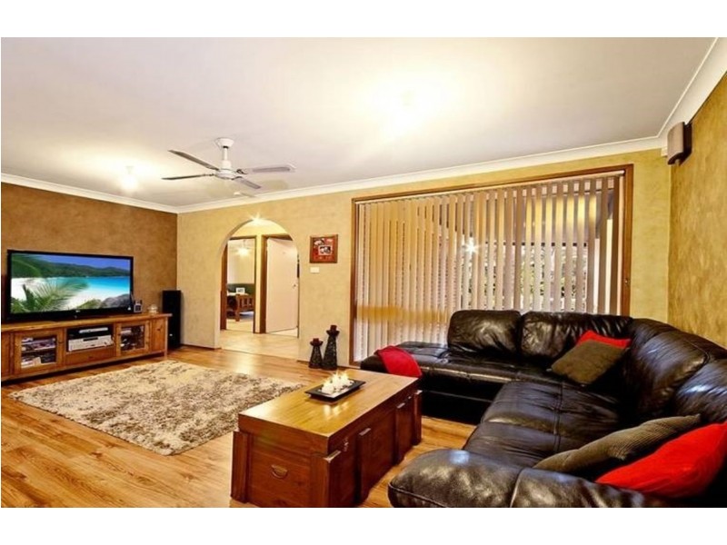 30 Zammit Avenue, Quakers Hill NSW 2763