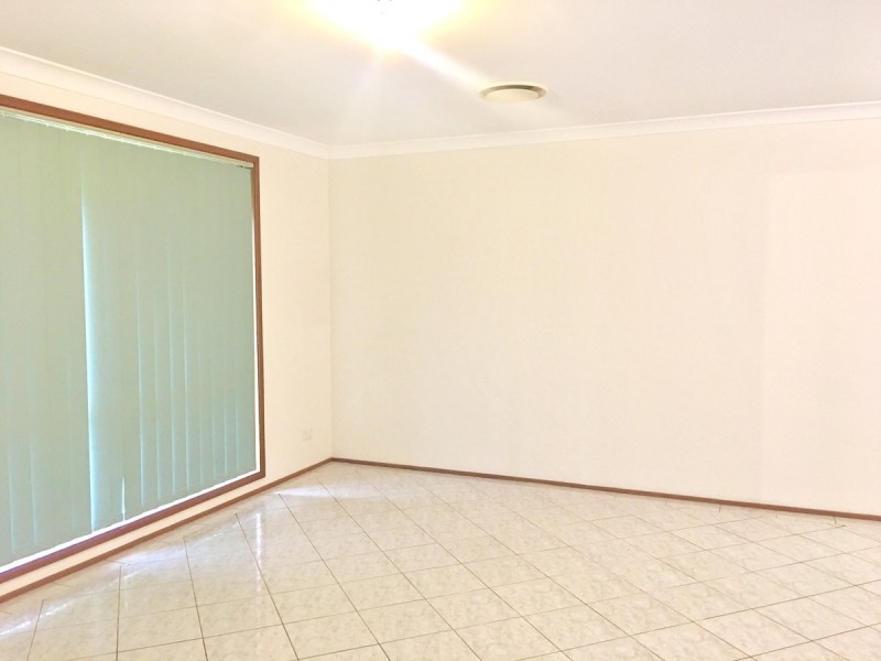 16 Mazari Grove, Stanhope Gardens NSW 2768