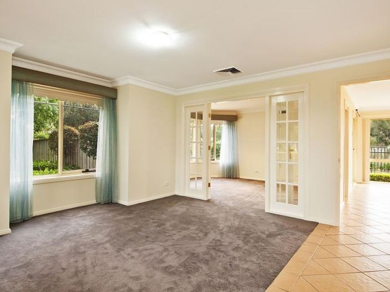 2 Carlisle Crescent, Kellyville NSW 2155