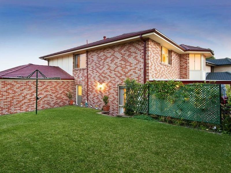 33 Softwood Avenue, Beaumont Hills NSW 2155