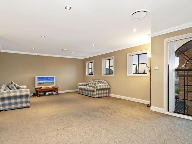 14 Freedom Circuit, Kellyville Ridge NSW 2155