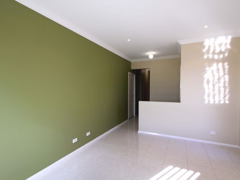 65 Pebble Crescent, The Ponds NSW 2769