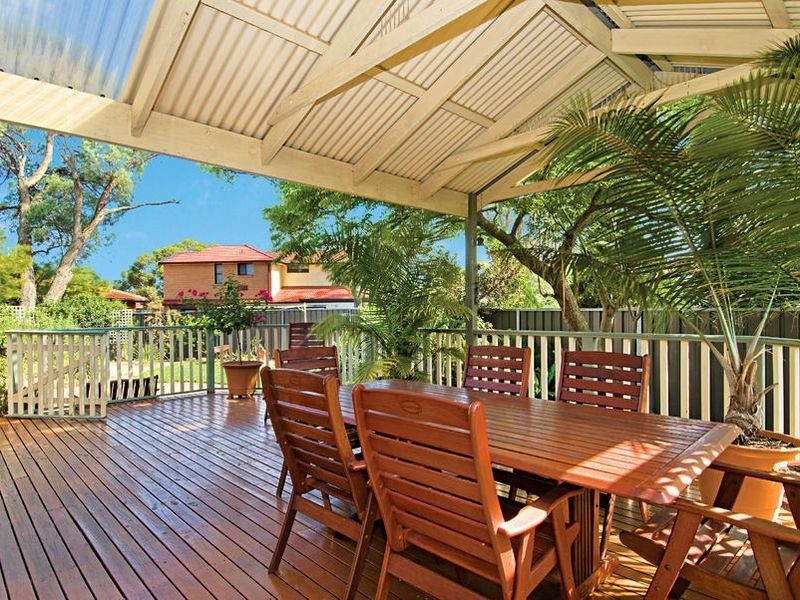 4 Beech Street, Quakers Hill NSW 2763