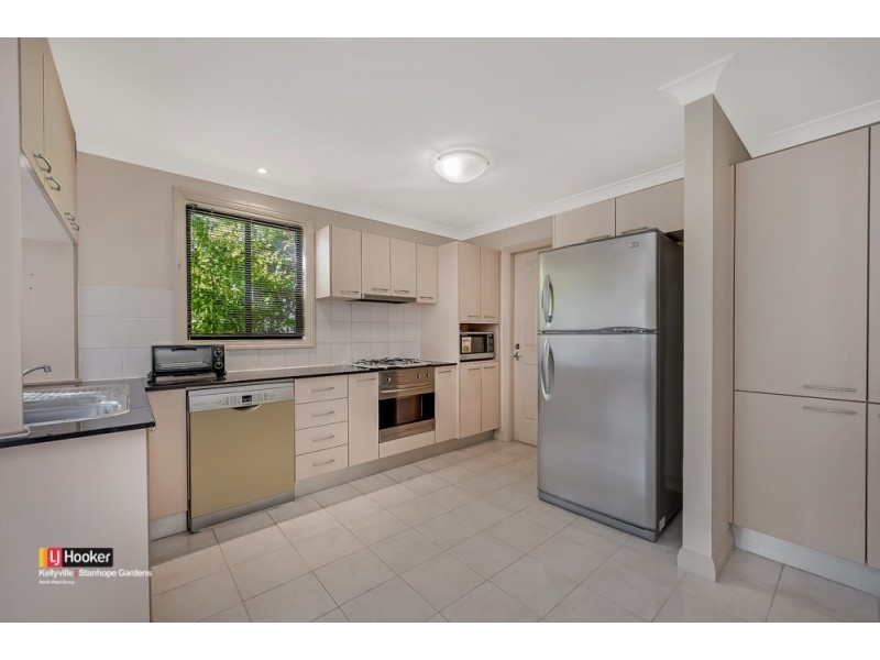 8 Garnet Grove, Glenwood NSW 2768