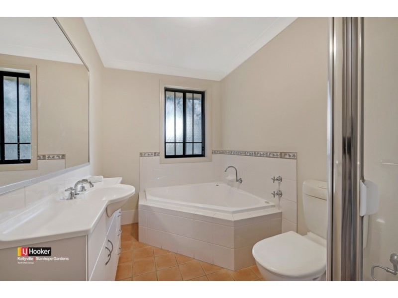 8 Garnet Grove, Glenwood NSW 2768