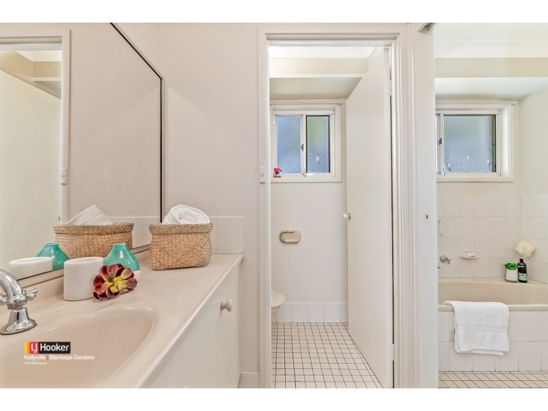 30 Zammit Ave, Quakers Hill NSW 2763