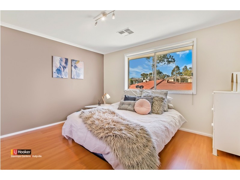 11/8 Hillcrest Road, Quakers Hill NSW 2763
