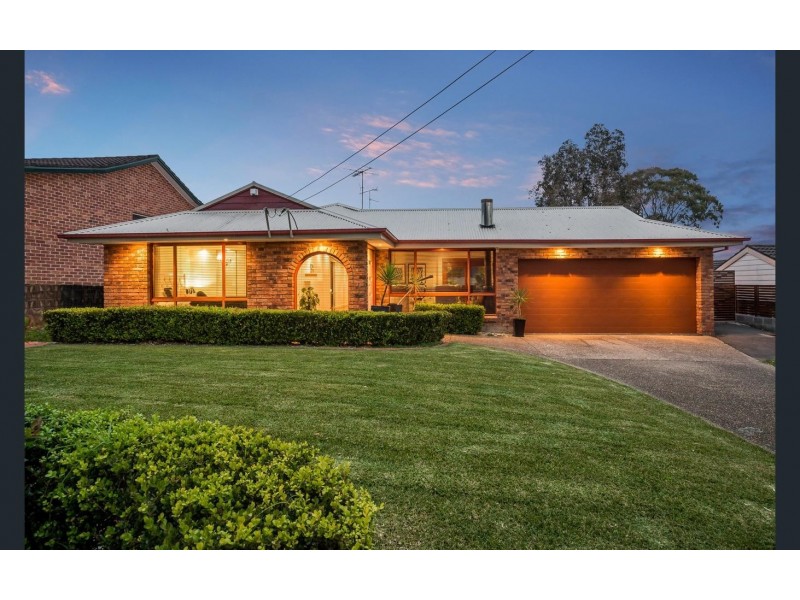 39 Coral Cres, Kellyville NSW 2155