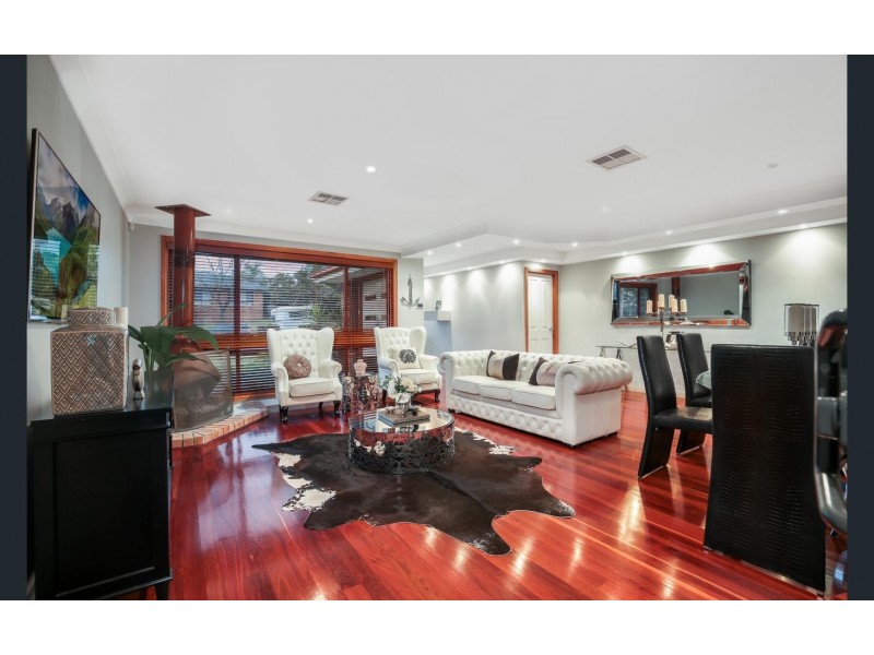 39 Coral Cres, Kellyville NSW 2155