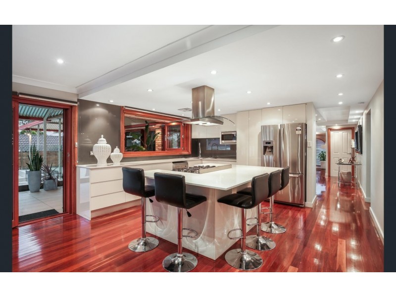 39 Coral Cres, Kellyville NSW 2155