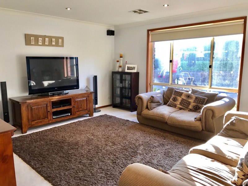 27 Diamond Ave, Glenwood NSW 2768