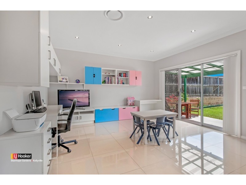 2 Spicebush Glade, Stanhope Gardens NSW 2768