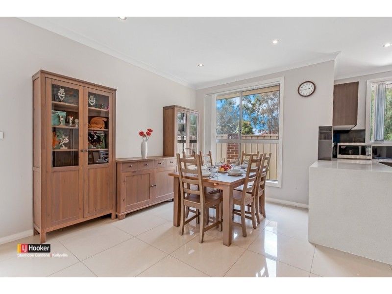 2 Spicebush Glade, Stanhope Gardens NSW 2768