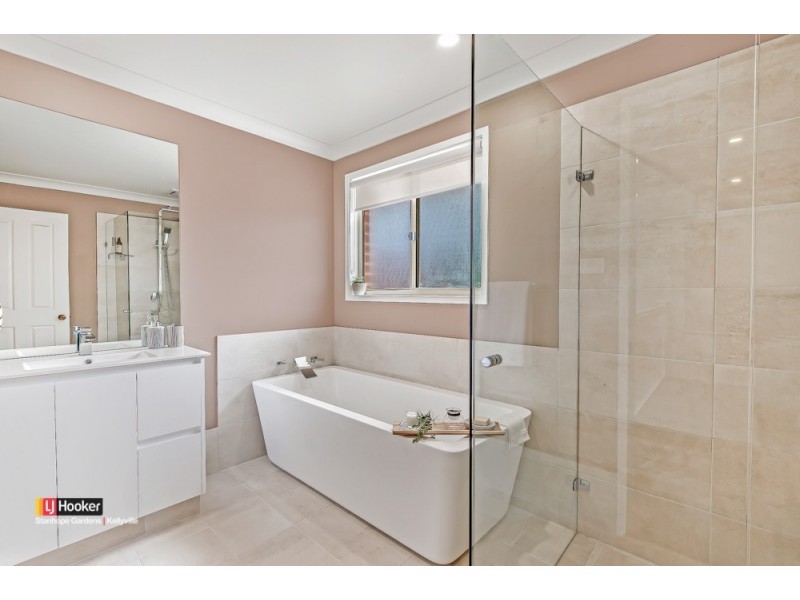 2 Ponytail Drive, Stanhope Gardens NSW 2768