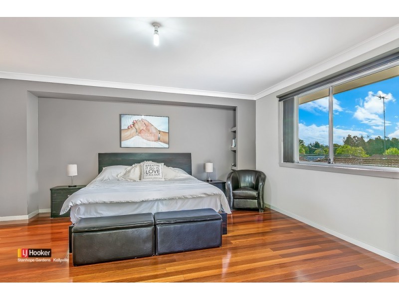 16 Aberdeen Place, Stanhope Gardens NSW 2768