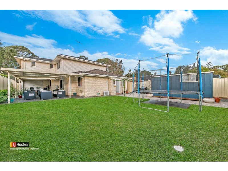 16 Aberdeen Place, Stanhope Gardens NSW 2768