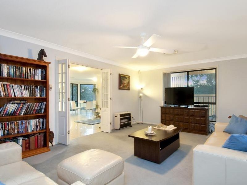 8 Hannah Ave, Kellyville NSW 2155