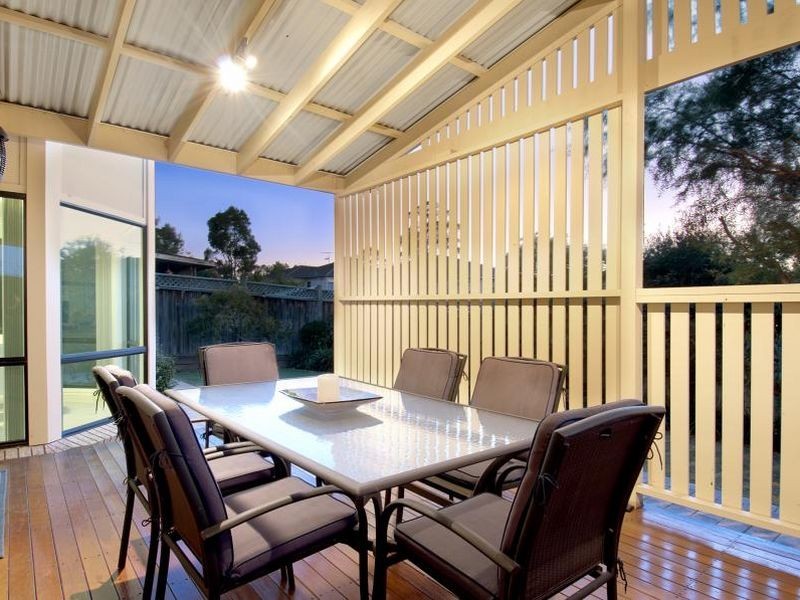 8 Hannah Ave, Kellyville NSW 2155