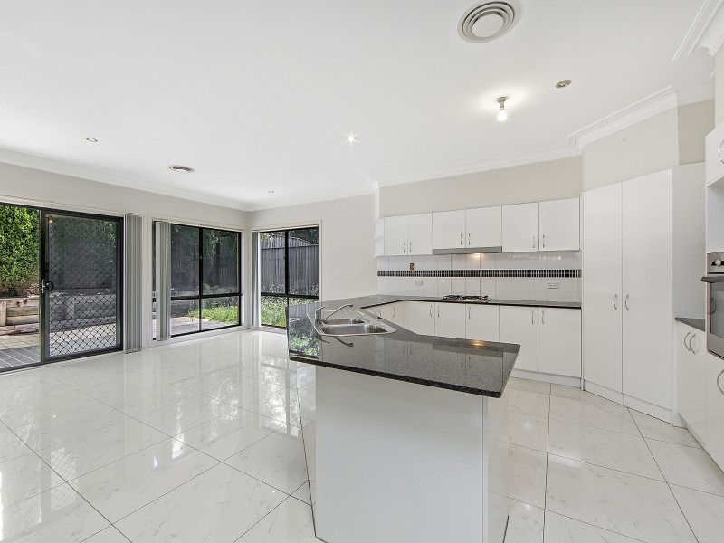 17 Epsam Ave, Stanhope Gardens NSW 2768
