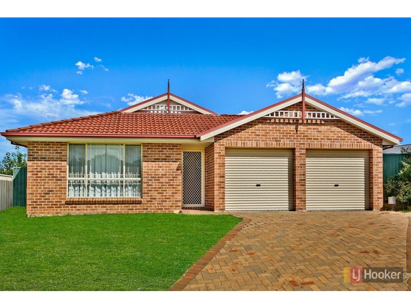 9 Refalo Pl, Quakers Hill NSW 2763