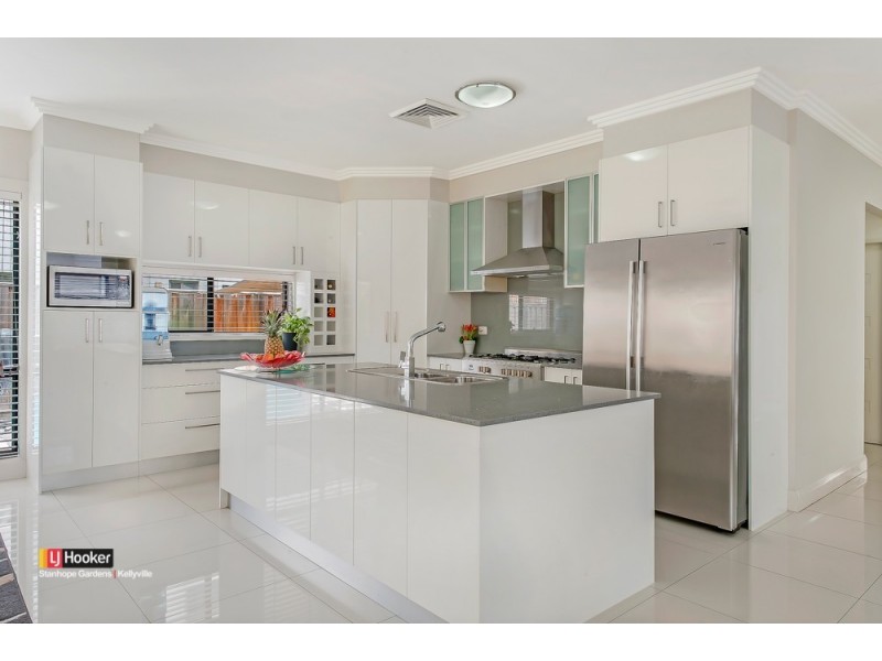 9 Exbury Road, Kellyville NSW 2155