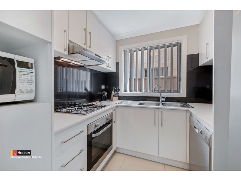 48/570 Sunnyholt Road, Stanhope Gardens NSW 2768