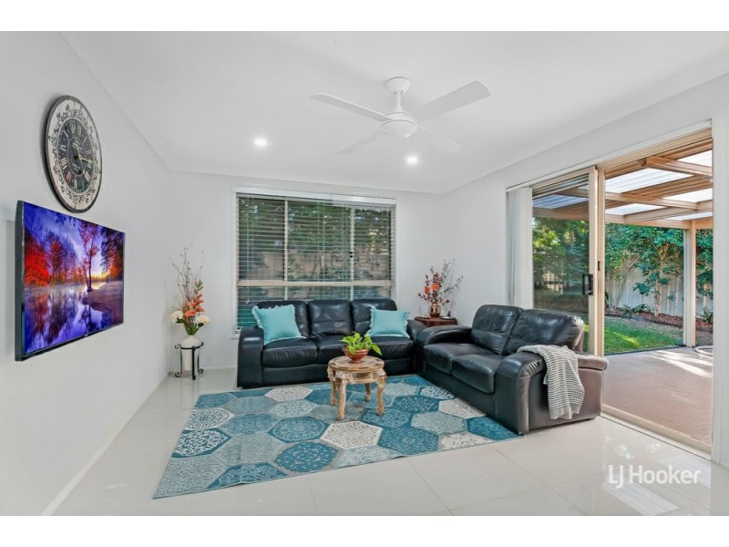24 Ponytail Drive, Stanhope Gardens NSW 2768