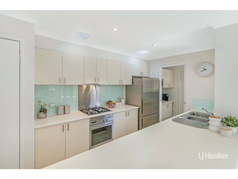 6 Tarwin Avenue, Glenwood NSW 2768