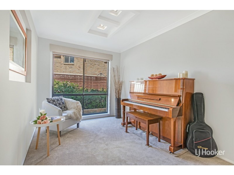 6 Tarwin Avenue, Glenwood NSW 2768