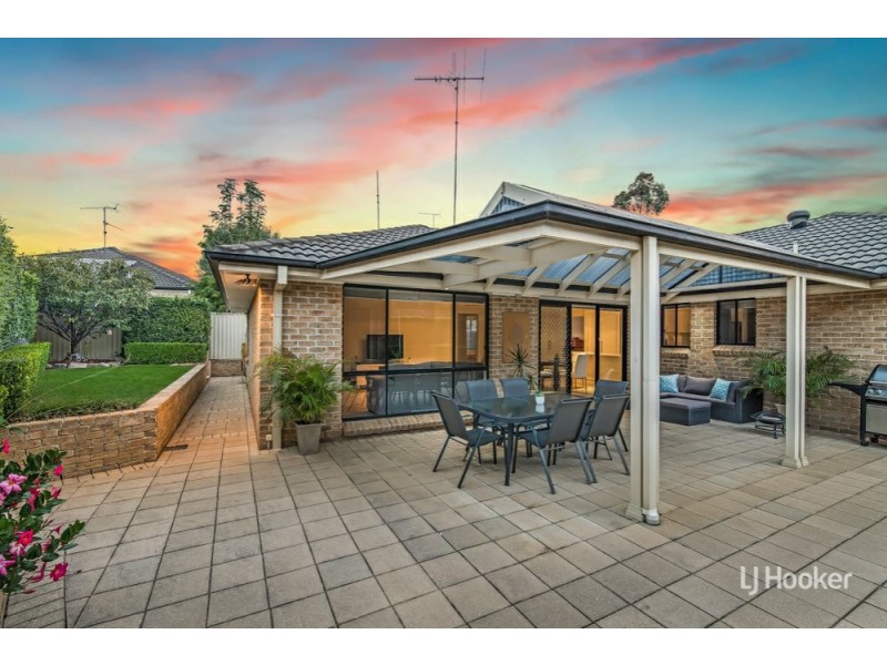 6 Tarwin Avenue, Glenwood NSW 2768