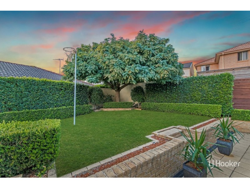 6 Tarwin Avenue, Glenwood NSW 2768