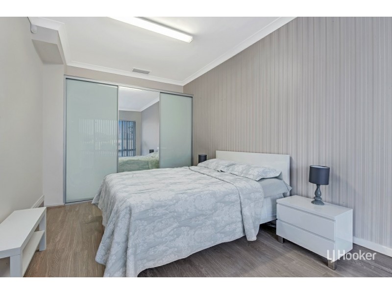 63 Waterfall Boulevard, The Ponds NSW 2769